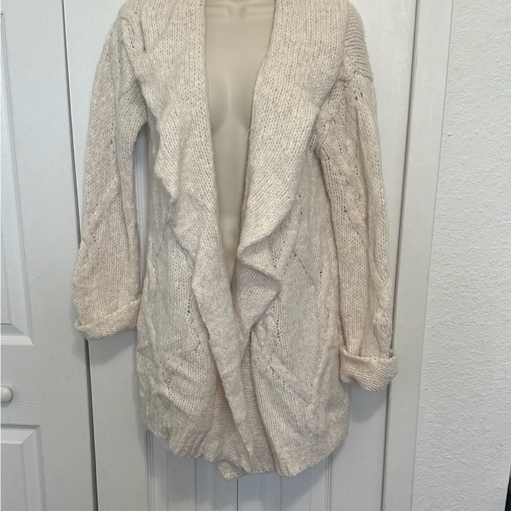Cozy Cream Women's Sweater - Picture 6 of 9